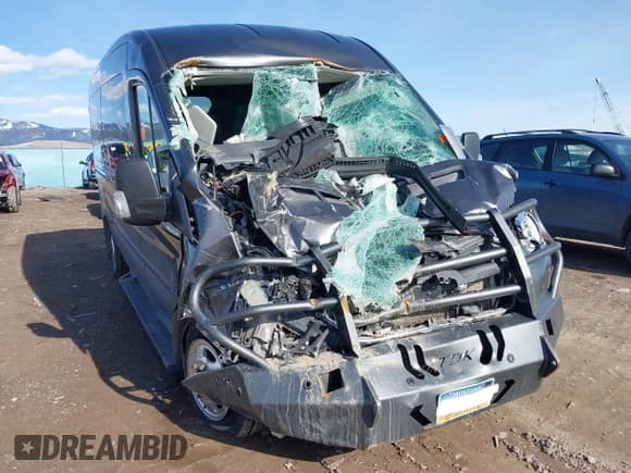 ✅ 2020 Ford Transit Passenger XL • VIN: 1FBAX9CG6LKA11126 • Лот: 41669643. Опубликован ранее на IAAI с пробегом Не указан. Бесплатный доступ к архиву аукционных продаж из США и подробный отчёт об истории автомобиля на DreamBid. Изображение 6.