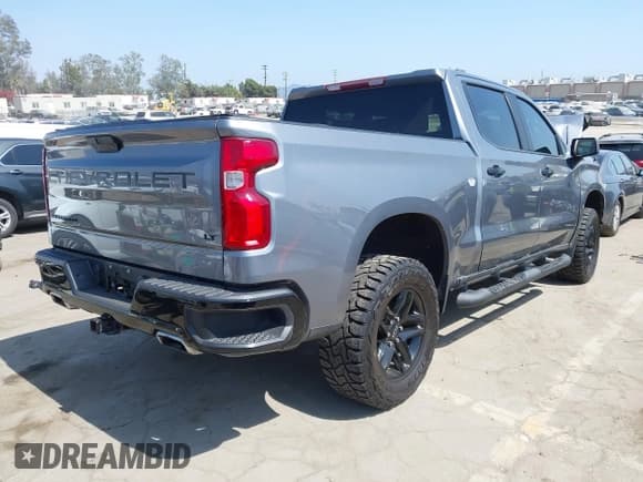 ✅ 2021 Chevrolet Silverado 1500 LT Trail Boss • VIN: 1GCPYFED1MZ412404 • Lot: 42581999. Listed on IAAI with 73,245 mi. Free auction sales archive from the USA and detailed vehicle history report at DreamBid. Image 4.