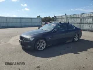 2008 BMW 3 Series 335xi с VIN WBAWC73588E064025, выставлен на аукционе Copart как лот 85547665 с пробегом 215 322 миль миль и Чистый • Clean title. История ставок и продаж доступна на DreamBid. Изображение 1.
