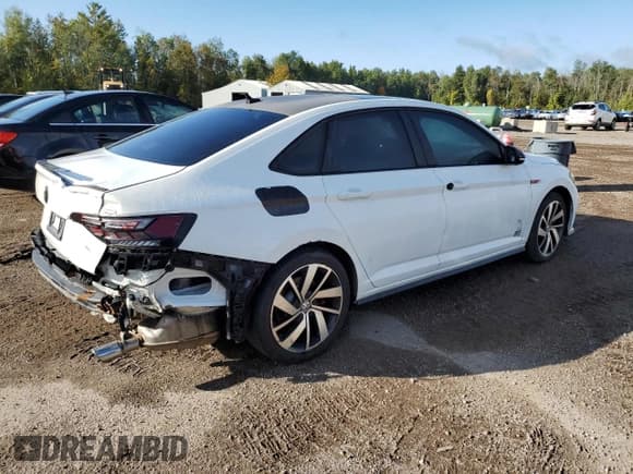 ✅ 2020 Volkswagen Jetta S • VIN: 3VW5T7BUXLM019627 • Лот: 84049065. Опубликован ранее на Copart с пробегом 143 680 миль. Бесплатный доступ к архиву аукционных продаж из США и подробный отчёт об истории автомобиля на DreamBid. Изображение 3.