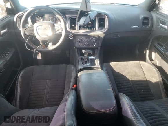 ✅ 2017 Dodge Charger Daytona 392 • VIN: 2C3CDXGJ9HH657917 • Лот: 41830655. Опубликован ранее на Copart с пробегом 39 289 миль. Бесплатный доступ к архиву аукционных продаж из США и подробный отчёт об истории автомобиля на DreamBid. Изображение 8.