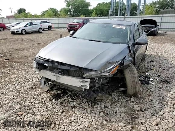 ✅ 2021 Nissan Altima SL • VIN: 1N4BL4EW2MN318964 • Lot: 60636795. Listed on Copart with 76,017 mi. Free auction sales archive from the USA and detailed vehicle history report at DreamBid. Image 13.