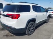 ✅ 2019 GMC Acadia SLT • VIN: 1GKKNMLA1KZ217422 • Lot: 43056593. Wystawiony na IAAI z przebiegiem 64 135 mil. Bezpłatny archiwum sprzedaży aukcyjnych z USA i szczegółowy raport historii pojazdu na DreamBid. Zdjęcie 4.