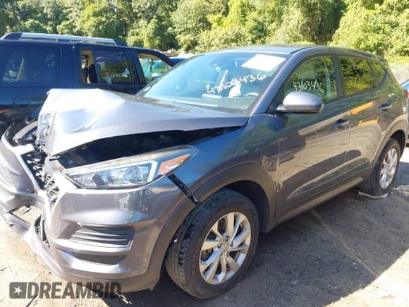 ✅ 2019 Hyundai Tucson SE • VIN: KM8J23A40KU962727 • Lot: 43103436. Wystawiony na IAAI z przebiegiem 95 441 mil mil. Skorzystaj z bezpłatnego archiwum sprzedaży aukcyjnych z USA i zobacz szczegółowy raport historii pojazdu na DreamBid. Zdjęcie 2.