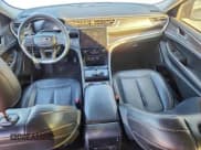 ✅ 2021 Jeep Grand Cherokee Limited • VIN: 1C4RJJBG4M8152181 • Lot: 94931125. Wystawiony na Copart z przebiegiem Nie podano. Bezpłatny archiwum sprzedaży aukcyjnych z USA i szczegółowy raport historii pojazdu na DreamBid. Zdjęcie 8.