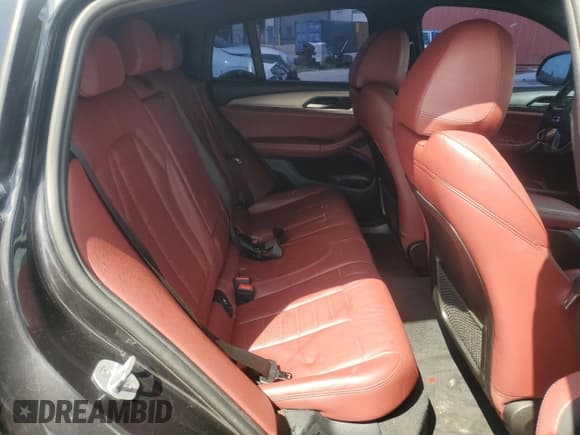 ✅ 2019 BMW X4 xDrive30i • VIN: 5UXUJ3C50KLG51820 • Lot: 63647545. Listed on Copart with 133,761 mi. Free auction sales archive from the USA and detailed vehicle history report at DreamBid. Image 11.