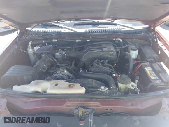 ✅ 2010 Ford Explorer XLT • VIN: 1FMEU6DE7AUA32162 • Lot: 42322017. Wystawiony na IAAI z przebiegiem 201 238 mil. Bezpłatny archiwum sprzedaży aukcyjnych z USA i szczegółowy raport historii pojazdu na DreamBid. Zdjęcie 10.