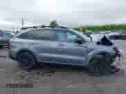 2022 Kia Sorento X-Line S z VIN 5XYRLDLC1NG085105, wystawiony jako IAAI lot #42375855 z przebiegiem 43 182 mil mil oraz . Historia ofert i sprzedaży dostępna na DreamBid. Obrazek 14.