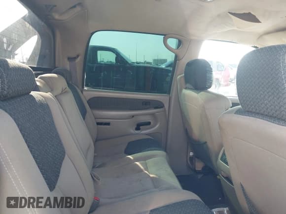 ✅ 2004 Chevrolet Avalanche Z66 • VIN: 3GNEC12T44G143228 • Lot: 42773621. Listed on IAAI with 235,336 mi. Free auction sales archive from the USA and detailed vehicle history report at DreamBid. Image 8.