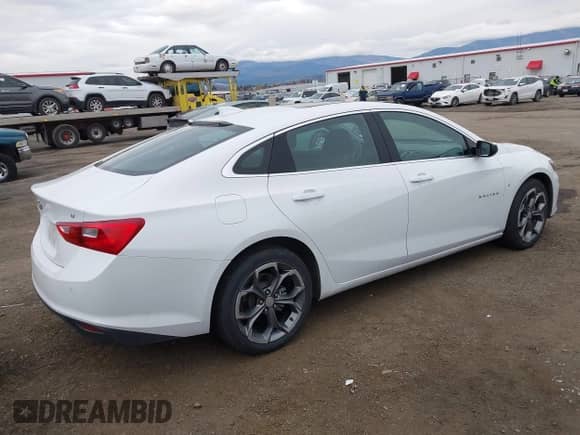 2024 Chevrolet Malibu LT с VIN 1G1ZD5ST4RF136327, выставлен на аукционе IAAI как лот 43605445 с пробегом 42 358 миль миль и . История ставок и продаж доступна на DreamBid. Изображение 4.