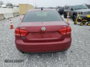 ✅ 2015 Volkswagen Passat S • VIN: 1VWAT7A31FC094746 • Lot: 93095255. Wystawiony na Copart z przebiegiem 189 455 mil. Bezpłatny archiwum sprzedaży aukcyjnych z USA i szczegółowy raport historii pojazdu na DreamBid. Zdjęcie 6.