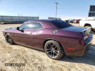 ✅ 2022 Dodge Challenger R/T Scat Pack Widebody • VIN: 2C3CDZFJ7NH238215 • Lot: 42719624. Wystawiony na Copart z przebiegiem 33 977 mil. Bezpłatny archiwum sprzedaży aukcyjnych z USA i szczegółowy raport historii pojazdu na DreamBid. Zdjęcie 2.