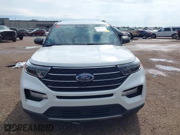 ✅ 2023 Ford Explorer XLT • VIN: 1FMSK8DH4PGB28563 • Lot: 43215905. Listed on IAAI with 48,987 mi. Free auction sales archive from the USA and detailed vehicle history report at DreamBid. Image 13.