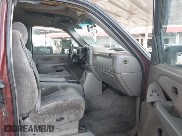 ✅ 1999 Chevrolet Silverado 1500 LS • VIN: 1GCEK19T7XE172607 • Lot: 43504401. Listed on IAAI with 264,414 mi. Free auction sales archive from the USA and detailed vehicle history report at DreamBid. Image 5.