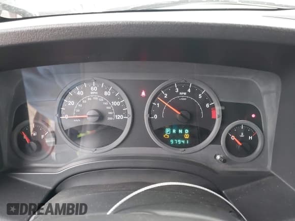 ✅ 2008 Jeep Patriot Sport • VIN: 1J8FT28W58D547879 • Lot: 41964758. Listed on IAAI with 97,941 mi. Free auction sales archive from the USA and detailed vehicle history report at DreamBid. Image 7.