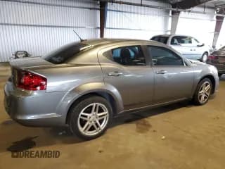 ✅ 2013 Dodge Avenger SXT • VIN: 1C3CDZCG1DN531364 • Lot: 81132784. Wystawiony na Copart z przebiegiem Nie podano. Bezpłatny archiwum sprzedaży aukcyjnych z USA i szczegółowy raport historii pojazdu na DreamBid. Zdjęcie 3.