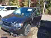 2019 Dodge Grand Caravan GT z VIN 2C4RDGEG6KR744785, wystawiony jako IAAI lot #43467171 z przebiegiem 96 644 mil mil oraz . Historia ofert i sprzedaży dostępna na DreamBid. Obrazek 6.