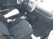 ✅ 2017 Nissan Versa SV • VIN: 3N1CN7AP5HL868144 • Лот: 43193603. Опубликован ранее на IAAI с пробегом 102 795 миль. Бесплатный доступ к архиву аукционных продаж из США и подробный отчёт об истории автомобиля на DreamBid. Изображение 5.