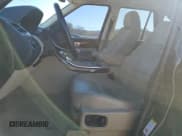 ✅ 2010 Land Rover Range Rover Sport HSE • VIN: SALSF2D40AA244736 • Lot: 91818275. Wystawiony na Copart z przebiegiem 141 739 mil. Bezpłatny archiwum sprzedaży aukcyjnych z USA i szczegółowy raport historii pojazdu na DreamBid. Zdjęcie 7.