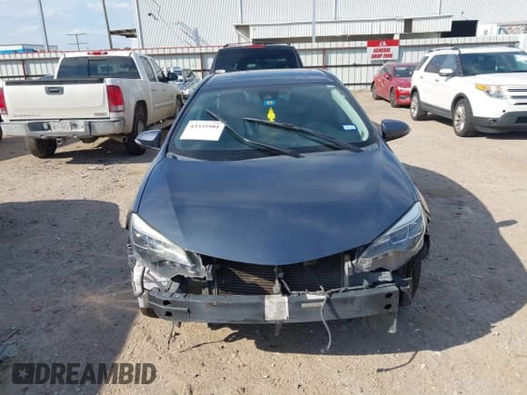 ✅ 2017 Toyota Corolla LE • VIN: 5YFBURHE1HP578580 • Лот: 43335981. Опубликован ранее на IAAI с пробегом 169 610 миль. Бесплатный доступ к архиву аукционных продаж из США и подробный отчёт об истории автомобиля на DreamBid. Изображение 13.