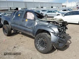 ✅ 2013 Toyota Tacoma PreRunner • VIN: 5TFJU4GN1DX046189 • Лот: 42870984. Опубликован ранее на IAAI с пробегом Не указан. Бесплатный доступ к архиву аукционных продаж из США и подробный отчёт об истории автомобиля на DreamBid. Изображение 1.