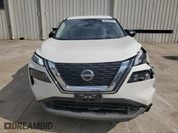 ✅ 2023 Nissan Rogue S • VIN: 5N1BT3AB6PC846722 • Lot: 80822875. Listed on Copart with 52,183 mi. Free auction sales archive from the USA and detailed vehicle history report at DreamBid. Image 5.