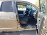 ✅ 2011 Toyota Tundra • VIN: 5TFUY5F12BX170894 • Lot: 43302330. Listed on IAAI with 167,830 mi. Free auction sales archive from the USA and detailed vehicle history report at DreamBid. Image 5.