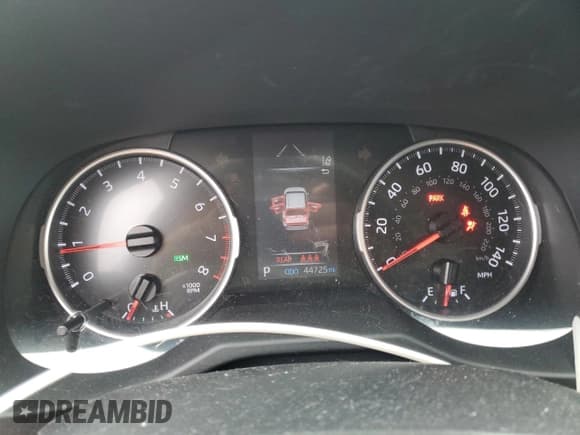 ✅ 2021 Toyota RAV4 XLE • VIN: 2T3W1RFV7MC162144 • Лот: 84802325. Опубликован ранее на Copart с пробегом 44 725 миль. Бесплатный доступ к архиву аукционных продаж из США и подробный отчёт об истории автомобиля на DreamBid. Изображение 9.