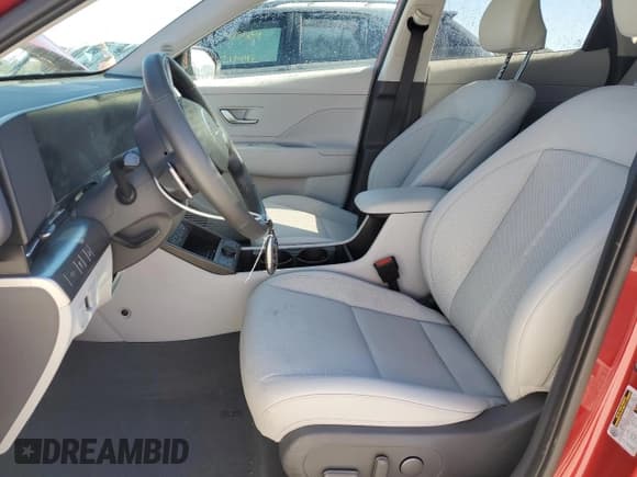 ✅ 2024 Hyundai Kona Limited • VIN: KM8HECA37RU069770 • Лот: 74526904. Опубликован ранее на Copart с пробегом 5 319 миль. Бесплатный доступ к архиву аукционных продаж из США и подробный отчёт об истории автомобиля на DreamBid. Изображение 7.