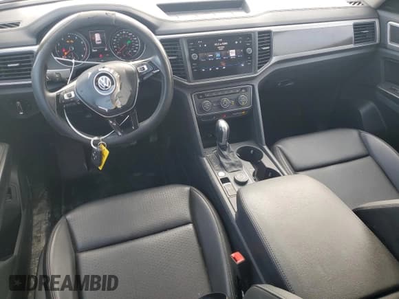 ✅ 2019 Volkswagen Atlas SE • VIN: 1V2UR2CA0KC614229 • Lot: 87489875. Listed on Copart with 88,635 mi. Free auction sales archive from the USA and detailed vehicle history report at DreamBid. Image 8.