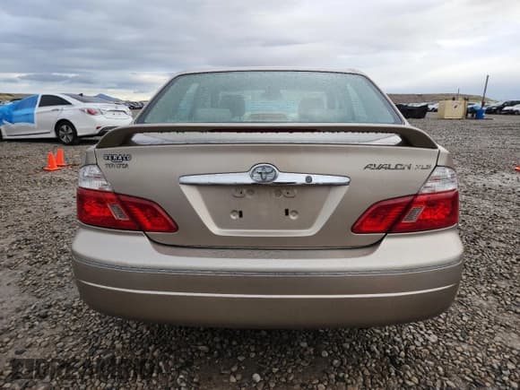 ✅ 2003 Toyota Avalon XL • VIN: 4T1BF28B13U282649 • Lot: 90257135. Listed on Copart with Not provided. Free auction sales archive from the USA and detailed vehicle history report at DreamBid. Image 6.