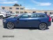 ✅ 2015 Volvo V60 T5 Drive-E Premier • VIN: YV140MEKXF1252046 • Lot: 42254682. Wystawiony na IAAI z przebiegiem 90 666 mil. Bezpłatny archiwum sprzedaży aukcyjnych z USA i szczegółowy raport historii pojazdu na DreamBid. Zdjęcie 14.