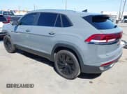 ✅ 2025 Volkswagen Atlas SE • VIN: 1V2JE2CA8SC208052 • Лот: 43152124. Опубликован ранее на IAAI с пробегом 7 837 миль. Бесплатный доступ к архиву аукционных продаж из США и подробный отчёт об истории автомобиля на DreamBid. Изображение 3.
