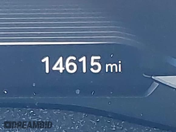 ✅ 2023 Genesis G70 2.0T • VIN: KMTG34TA4PU131180 • Lot: 43634271. Wystawiony na IAAI z przebiegiem 14 615 mil. Bezpłatny archiwum sprzedaży aukcyjnych z USA i szczegółowy raport historii pojazdu na DreamBid. Zdjęcie 15.