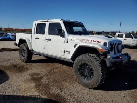 ✅ 2023 Jeep Gladiator Mojave • VIN: 1C6JJTEG9PL524417 • Lot: 85198435. Wystawiony na Copart z przebiegiem 53 201 mil. Bezpłatny archiwum sprzedaży aukcyjnych z USA i szczegółowy raport historii pojazdu na DreamBid. Zdjęcie 4.