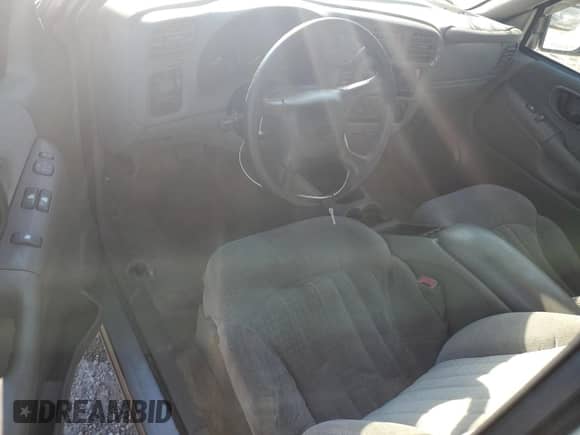 2000 Chevrolet S-10 LS с VIN 1GCCS1959Y8312195, выставлен на аукционе Copart как лот 76169234 с пробегом 217 583 миль миль и Списание • Salvage title. История ставок и продаж доступна на DreamBid. Изображение 8.