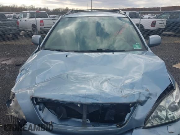 ✅ 2007 Lexus RX 350 • VIN: 2T2HK31U27C040012 • Lot: 43663325. Listed on IAAI with 207,706 mi. Free auction sales archive from the USA and detailed vehicle history report at DreamBid. Image 12.