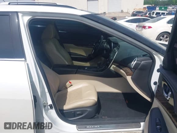 ✅ 2017 Nissan Maxima S • VIN: 1N4AA6AP2HC401078 • Lot: 42228867. Listed on IAAI with 140,369 mi. Free auction sales archive from the USA and detailed vehicle history report at DreamBid. Image 5.