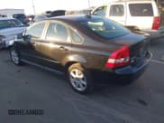 ✅ 2007 Volvo S40 2.4L • VIN: YV1MS382972309073 • Лот: 43913645. Опубликован ранее на IAAI с пробегом 182 572 миль. Бесплатный доступ к архиву аукционных продаж из США и подробный отчёт об истории автомобиля на DreamBid. Изображение 3.