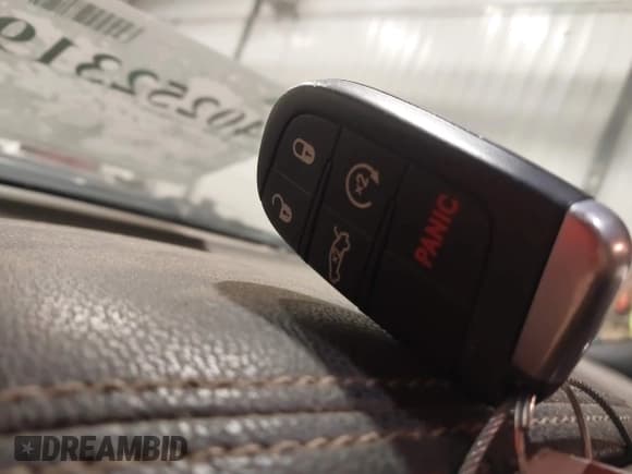 ✅ 2012 Chrysler 300 S • VIN: 2C3CCABG3CH272776 • Lot: 40252319. Listed on IAAI with 155,701 mi. Free auction sales archive from the USA and detailed vehicle history report at DreamBid. Image 11.