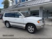 ✅ 2005 Toyota Land Cruiser • VIN: JTEHT05J152076068 • Lot: 43769583. Listed on IAAI with 244,848 mi. Free auction sales archive from the USA and detailed vehicle history report at DreamBid. Image 1.