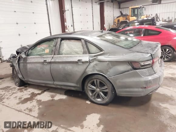 ✅ 2020 Volkswagen Jetta S • VIN: 3VWN57BU8LM072725 • Лот: 43878920. Опубликован ранее на IAAI с пробегом 58 768 миль. Бесплатный доступ к архиву аукционных продаж из США и подробный отчёт об истории автомобиля на DreamBid. Изображение 14.