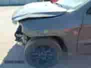 2021 Jeep Grand Cherokee Laredo X z VIN 1C4RJFAG5MC778298, wystawiony jako IAAI lot #43180266 z przebiegiem 59 715 mil mil oraz . Historia ofert i sprzedaży dostępna na DreamBid. Obrazek 6.