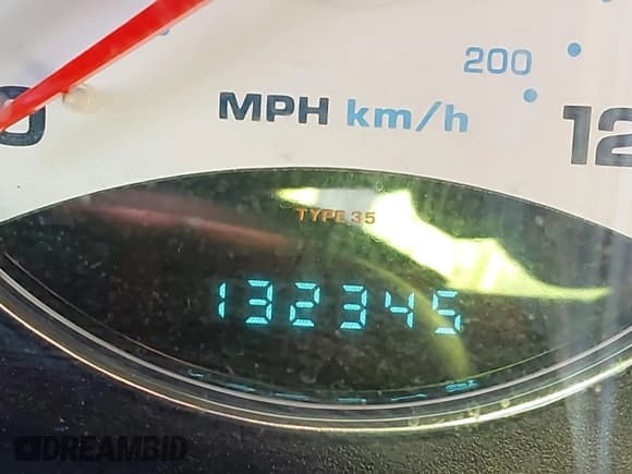 ✅ 2002 Jeep Liberty Limited • VIN: 1J4GL58K62W152089 • Лот: 42934257. Опубликован ранее на IAAI с пробегом 132 345 миль. Бесплатный доступ к архиву аукционных продаж из США и подробный отчёт об истории автомобиля на DreamBid. Изображение 15.