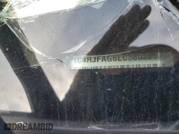 ✅ 2020 Jeep Grand Cherokee Altitude • VIN: 1C4RJFAG6LC383223 • Lot: 80468345. Listed on Copart with Not provided. Free auction sales archive from the USA and detailed vehicle history report at DreamBid. Image 13.