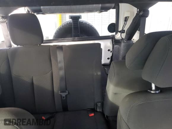 ✅ 2017 Jeep Wrangler Unlimited Sport • VIN: 1C4BJWDG9HL733982 • Lot: 86607005. Wystawiony na Copart z przebiegiem 139 407 mil. Bezpłatny archiwum sprzedaży aukcyjnych z USA i szczegółowy raport historii pojazdu na DreamBid. Zdjęcie 10.