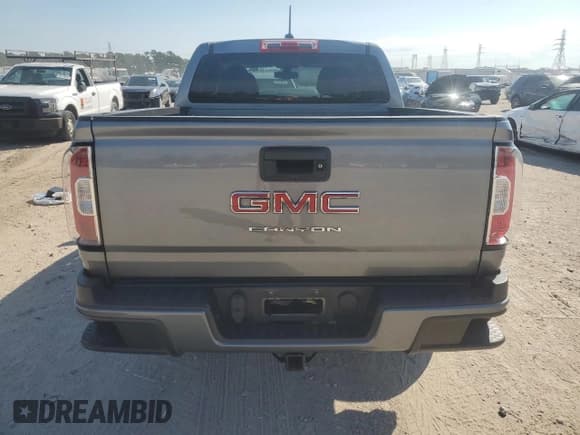 ✅ 2021 GMC Canyon 2WD Elevation Standard • VIN: 1GTG5BEA7M1196287 • Лот: 86547765. Опубликован ранее на Copart с пробегом 102 500 миль. Бесплатный доступ к архиву аукционных продаж из США и подробный отчёт об истории автомобиля на DreamBid. Изображение 6.