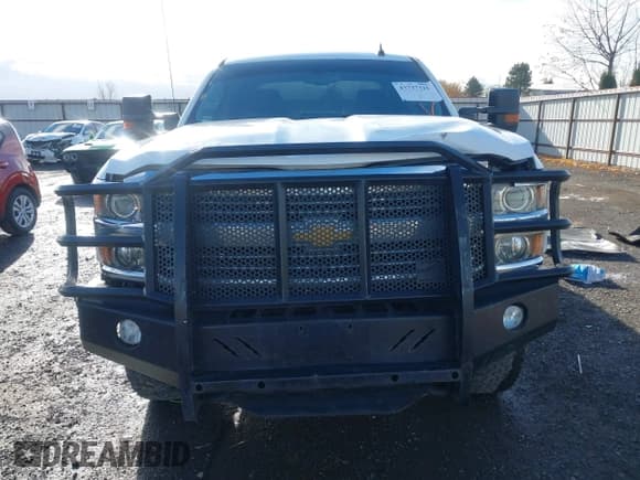 ✅ 2016 Chevrolet Silverado 2500HD LT • VIN: 1GC1KVE80GF235550 • Lot: 43737325. Wystawiony na IAAI z przebiegiem 256 055 mil. Bezpłatny archiwum sprzedaży aukcyjnych z USA i szczegółowy raport historii pojazdu na DreamBid. Zdjęcie 12.