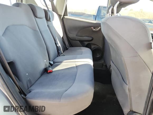 ✅ 2009 Honda Fit • VIN: JHMGE88219C006579 • Lot: 91298605. Listed on Copart with 150,024 mi. Free auction sales archive from the USA and detailed vehicle history report at DreamBid. Image 10.