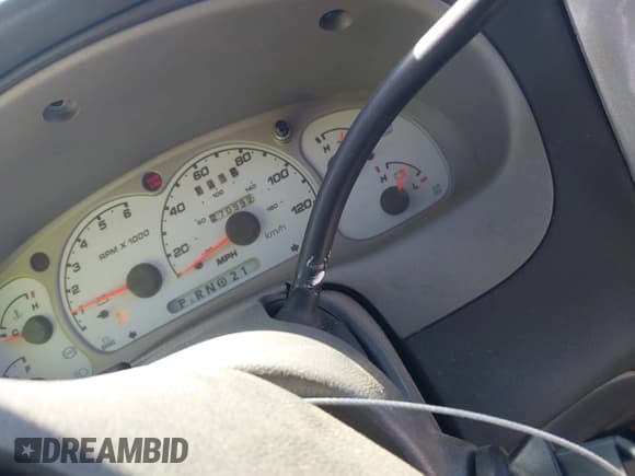 ✅ 2001 Ford Explorer Sport Trac • VIN: 1FMZU67E51UC42109 • Lot: 41840669. Listed on IAAI with 270,992 mi. Free auction sales archive from the USA and detailed vehicle history report at DreamBid. Image 7.